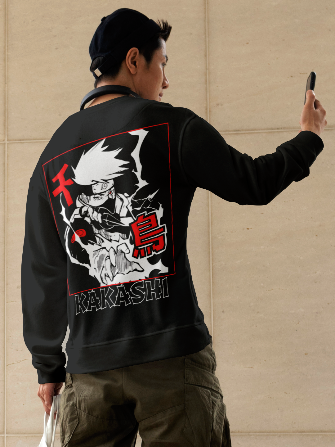 Men's Oversized Sweatshirt with Kakashi Design – Black Color Option