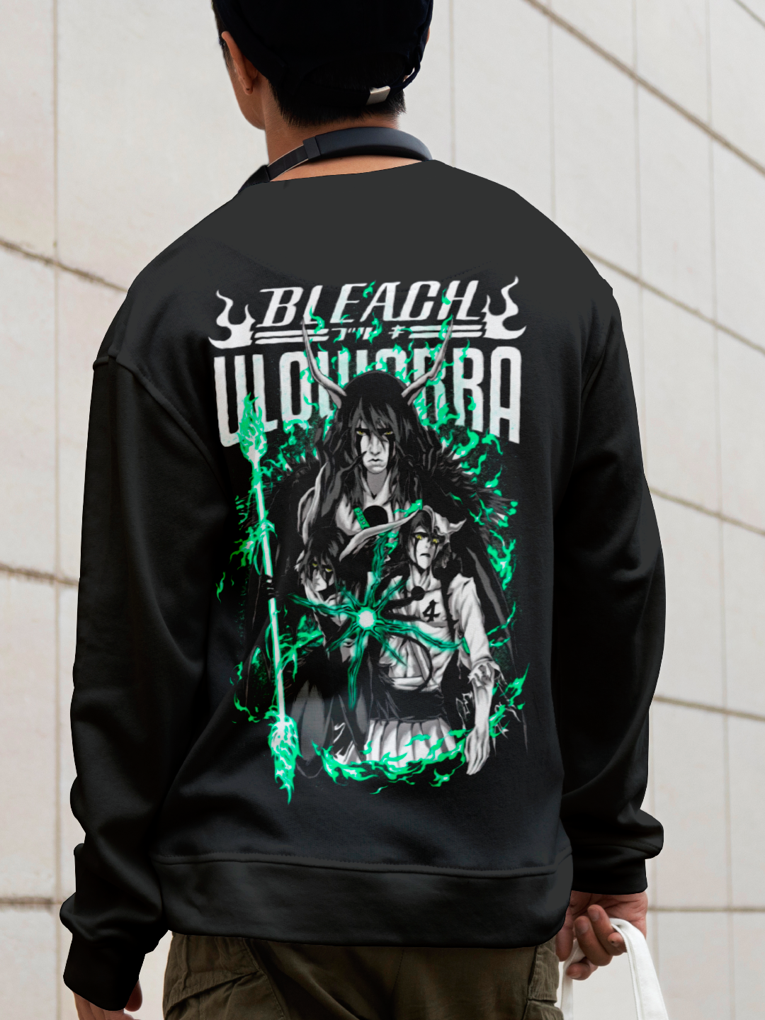 Men's Oversized Sweatshirt with Bleach Design – Black Color Option