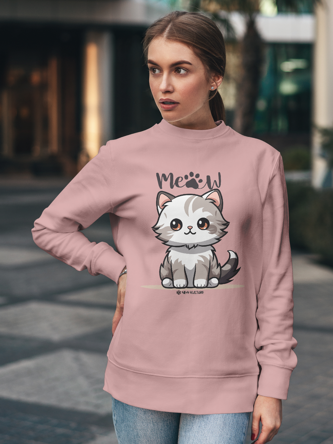 Feline Charm Sweatshirt – Light Pink Edition