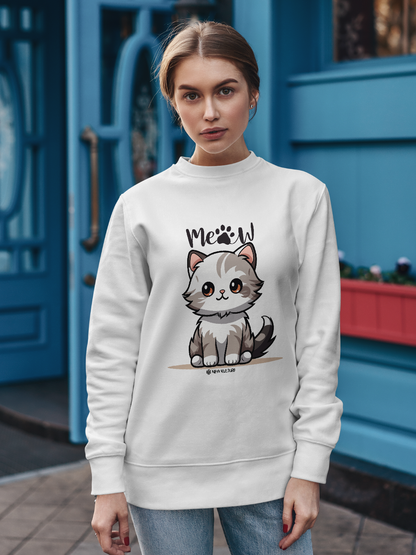 Women's Oversized Sweatshirt with Cat Design – White Color Option